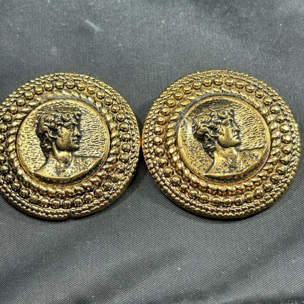 Set of 2 Vintage Roma Caesar Shoe clips Metal Roman Gold‎ Pat. Pending